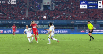 AG体育官方入口-半场：河南1-0国安，钟义浩百场破门，曹永竞射中横梁