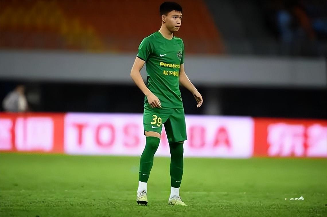 喜讯！U23国足中场还有一张底牌要首次被重用，踢乌兹别克将亮相